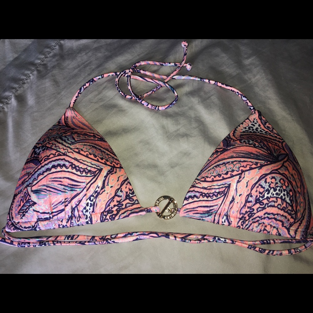 NWOT- Victoria secret paisley bikini top